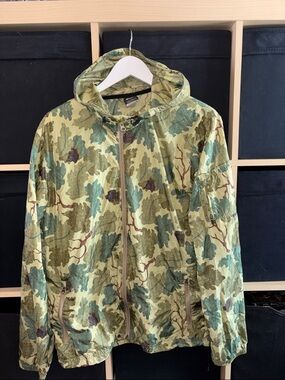 Nike 6.0 Hooded Windbreaker Running Jacket - Green Leaf Camo M